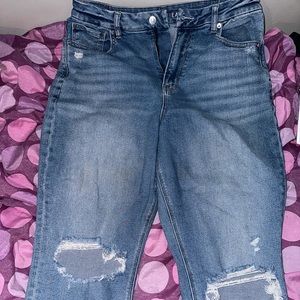 American Eagle Mom Jeans